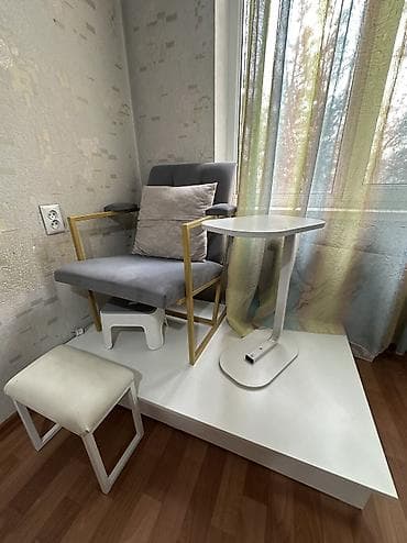 педикюрные кресло: Маникюрный стол 14,000 педикюрный стол 12.000 Срочно продаю!! Звонить — 1