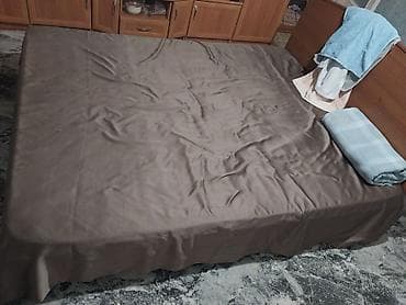 каркас бу: Двуспальная кровать с высоким изголовьем и изножьем, отделка под — 2