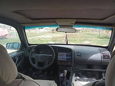 ипсум рестайлинг: Volkswagen Passat Variant: 1991 г., 2 л, Ручные, Бензин, Универсал — 4