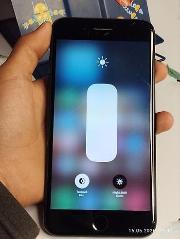 Техника жана электроника: IPhone 7 Plus, Колдонулган, 128 ГБ, Jet Black, Каптама, 100 % — 4