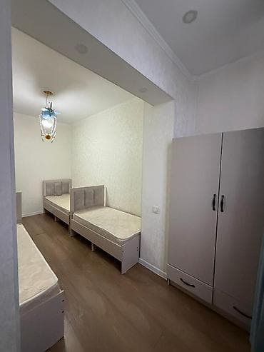 osh flats: 3 комнаты, 90 м², 106 серия, 4 этаж, Евроремонт — 5