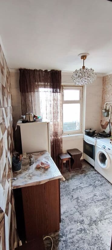 продаю пол дома район рабочий городок: 1 комната, 39 м², 104 серия, 3 этаж, Евроремонт — 8