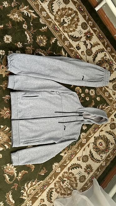 мужские пальто бишкек дордой: Эркектердин спорттук костюму, XL, Lining, Жаңы, түсү - Боз, Акылуу жеткирүү — 2