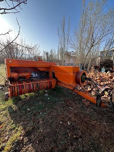 150 хтз: Продаётся надёжный трактор с полным комплектом оборудования: прицеп — 7