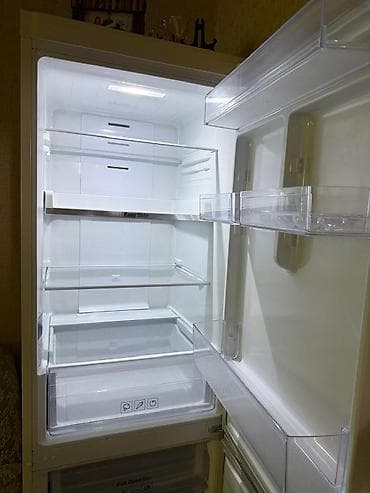 Техника и электроника: Холодильник Samsung, Новый, Двухкамерный, No frost — 3