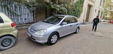 машина ноокат: Honda Civic: 2001 г., 1.5 л, Механика, Бензин, Хетчбек — 1
