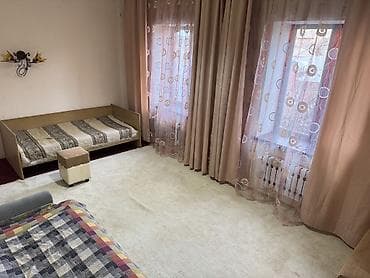 дом каинды: Сдается комната для 3-х девушек в доме, район Ахунбаева/Бакаева — 4