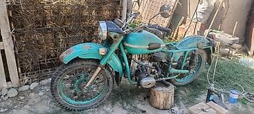 Мотоцикл с коляской (советского образца, оппозитный двигатель) + — 2