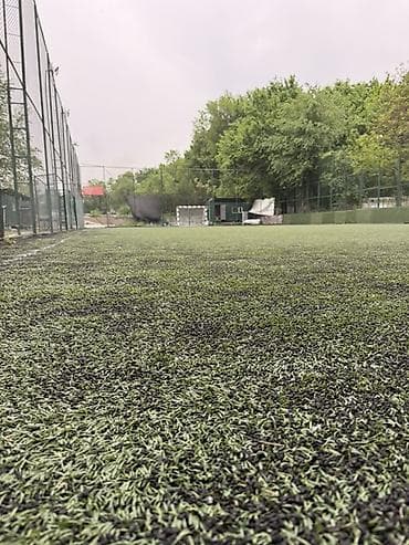 резиновые полы: Для футбольных полей, Б/у, цвет - Зеленый, 40 см, Рулон, Гарантия — 3