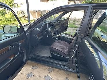 Продажа авто: Audi 100: 1993 г., 2.6 л, Механика, Бензин, Седан — 4