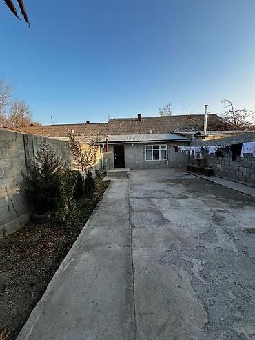 Продажа домов: 🏡 Продаётся 2-х комнатный дом барачного типа! 📍 г. Шопоков ✨ — 3