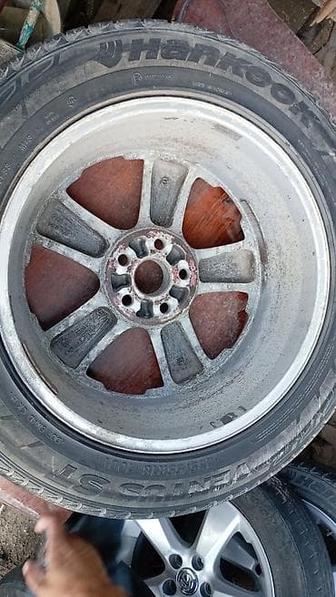 Транспорт: Колеса в сборе 235 / 55 / R 18, Всесезонная, Б/у, Комплект, Легковые, Литые, отверстий - 5 — 6