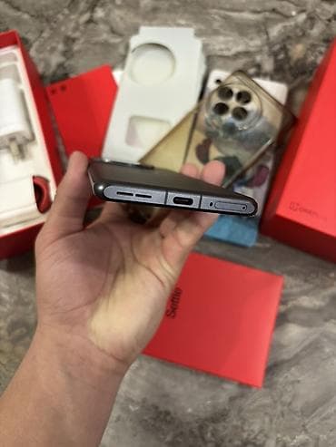 OnePlus 12R, Б/у, 256 ГБ, цвет - Черный, 2 SIM — 3