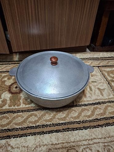 чайник советский: Продаю казан, СССР, 3 литра. В отличном состоянии — 1
