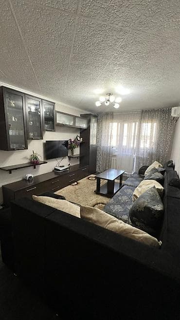 кв вефа: 3 комнаты, 58 м², 104 серия, 4 этаж — 7