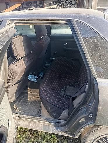 Транспорт: Audi 100: 1990 г., Седан — 4
