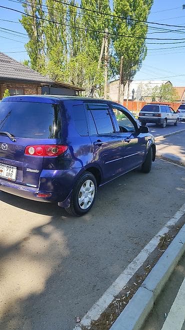 ка сем: Mazda Demio: 2003 г., 1.5 л, Автомат, Бензин, Хэтчбэк — 3