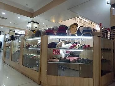 сдается половина бутика: Островок в ТЦ, 10 м², ГУМ, С ремонтом, Действующий, С оборудованием — 6