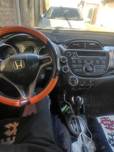 honda stepwgn 1: Honda Fit: 2009 г., 1.5 л, Автомат, Бензин, Хэтчбэк — 7