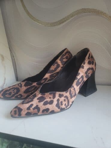 платья леопардовая: Туфли на каблуке с леопардовым принтом - Женские лодочки с — 1