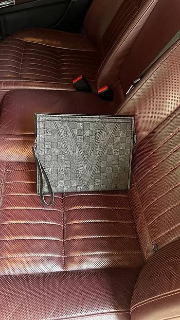 часы казино: Мужская клатч‑сумка/барсетка серого цвета - Формат: прямоугольная — 2