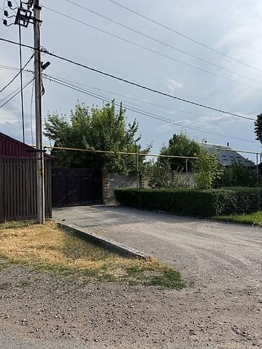 Продается угловой дом село Новопокровка Красная книга, техпаспорт