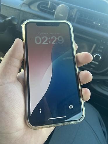 apple 11pro: IPhone 11 Pro, Б/у, 256 ГБ, Золотой, Чехол, 100 % — 1