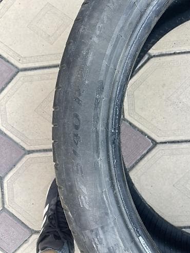 1: Шины 275 / 40 / R 22, Лето, Б/у, 1 шт, Легковые, Pirelli — 1