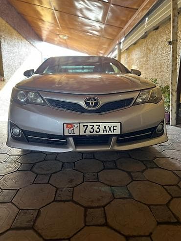 камри продаю: Toyota Camry: 2014 г., 2.5 л, Автомат, Бензин, Седан — 2