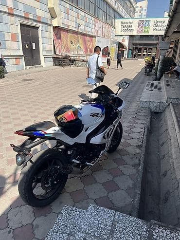 спрот байк: Спортбайк BMW, 400 куб. см, Бензин, Взрослый, Б/у — 2
