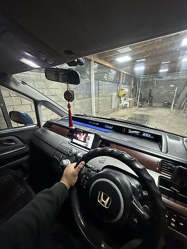 2 4 д: Honda Stepwgn: 2005 г., 2.4 л, Вариатор, Бензин, Минивэн — 3