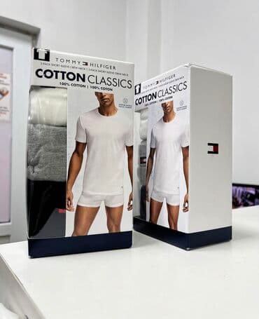 суприм: Tommy Hilfiger. Комплект из трех хлопковых футболок с круглым — 1