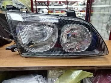 поворотки: Передняя левая фара Toyota 1997 г., Новый, Аналог — 3