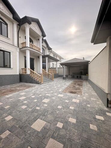 сдаю или продаю дом: Үй, 300 м², 6 бөлмө, Риелтор — 2