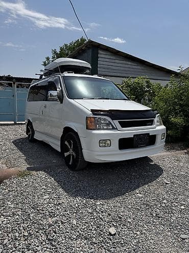 Honda Stepwgn: 2001 г., 2 л, Автомат, Газ, Минивэн