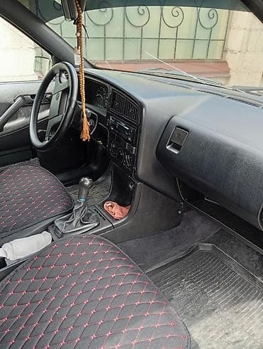 Volkswagen: Volkswagen Passat: 1990 г., 1.8 л, Механика, Бензин, Седан — 6