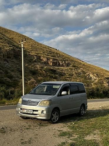 тойота надия: Toyota Noah: 2003 г., 2 л, Автомат, Бензин, Минивэн — 5