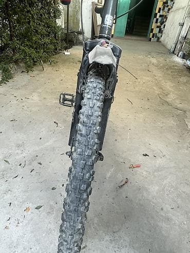 Горный велосипед MTB Shimano - Рама: алюминивая, размер — 7
