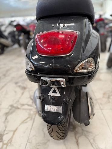 водный скутер: Vespa Из Японии без пробега по Кыргызстану год 2012 125 куб в — 4