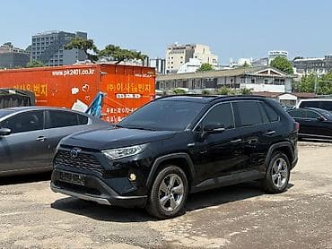 5: Toyota RAV4: 2021 г., 2.5 л, Гибрид, Кроссовер — 9