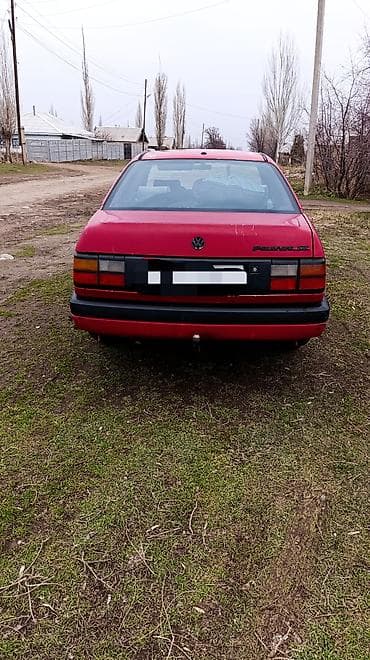 дверные карты пассат б3: Volkswagen Passat: 1989 г., Седан — 2