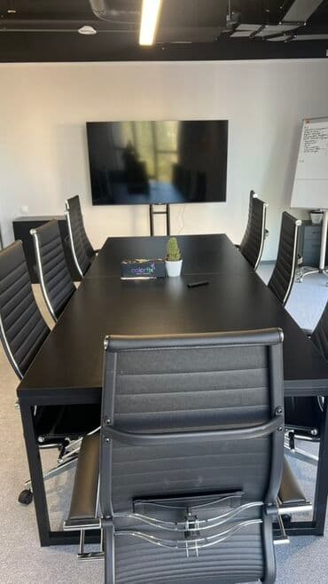 доска в офис: Представляем современный офисный стол черного цвета, идеально — 5