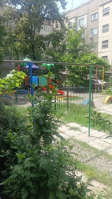 1 комната, 34 м², 105 серия, 3 этаж, Старый ремонт
