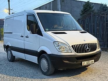 Mercedes-Benz Спринтер: 2009 г., 2.7 л, Механика, Дизель, Фургон at lalafo.kg Mercedes-Benz Спринтер: 2009 г., 2.7 л, Механика, Дизель, Фургон