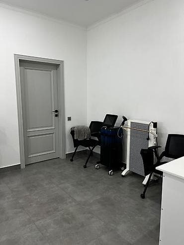 бишкек салон: Аренда кабинетов в салонах красоты, 25 м² — 2