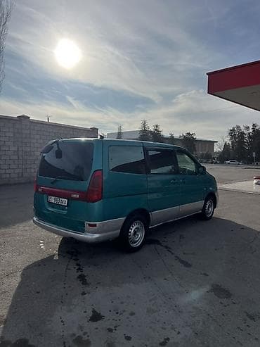 продаю ниссан серена: Mini : 2000 г., 2 л, Вариатор, Газ, Минивэн — 2