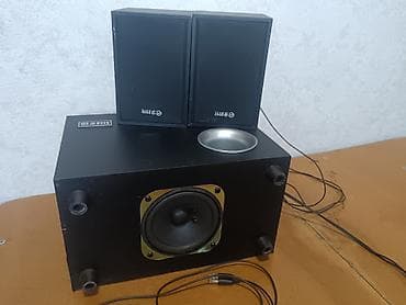 jbl go2: Акустическая система 2.1 с сабвуфером и двумя сателлитами - Модель — 5