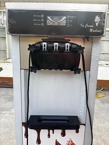 Бизнес үчүн жабдуулар: Мороженое аппарат сатылат, жаңы иштетилген эмес, смесь, рожоктору — 1