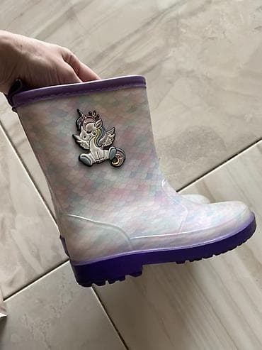 Детские резиновые сапоги 29 размер почти новые 1-3 раза одеты -
