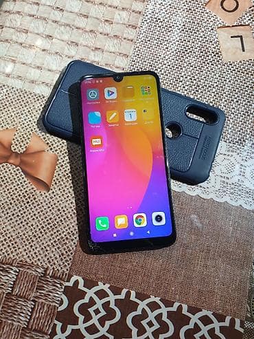 Redmi, Redmi 7, Б/у, 32 ГБ, цвет - Черный, 2 SIM